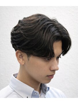 ドルクス 上野店(Dorcus) フェザーショート/フェザーパーマ/ニュアンスパーマ