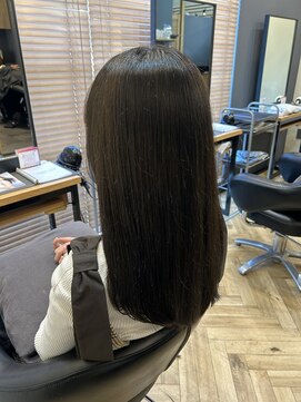 アルター(aL ter) ダークアッシュ/ミディアムレイヤーカット/鎌取店/市川いづみ