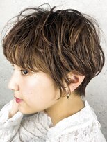 ニコ 姫路(nico)&nbsp;白髪ぼかしで広がりを抑える美髪ショート