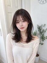 リコット 浦和美園(Liecot)&nbsp;ミディアムレイヤー くびれ 透明感グレージュ 20代30代 浦和美園