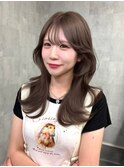 ブリーチカラーミルクティーカラーレイヤーカット
