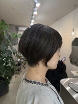 ソソ(soso)&nbsp;大人ショートヘアくびれショート/白髪ぼかし/40代50代60代/箕面