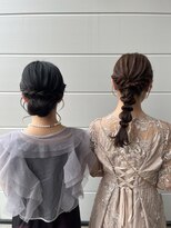 ルシエル(Luxiel)&nbsp;60. 結婚式ヘアアレンジ/大人上品セットアップ/グレージュ