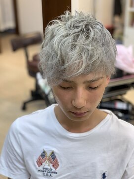 プードゥ(Puo-Du) ホワイトシルバー