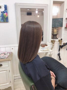 マノンヘアーデザイン(manon hair design..) 癖毛やダメージでお悩みの方へ。