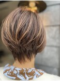くびれショートボブ