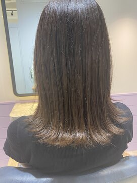 ネオリーブエクラ 上野御徒町店(Neolive eclat) 水素ケアで艶髪に◎