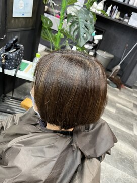 アローズ 荒尾店(arose) 抜きっぱなしハイライト 30代40代50代 髪質改善トリートメント