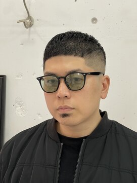 ウェルネス(Wellness) スキンフェードクロップ