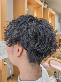 サロンドパリス(Salon de Paris)の写真/メンズスタイルもお任せ！再現性の高いカットで毎朝のセットも簡単に☆ON・OFFどちらもキマるスタイルへ♪