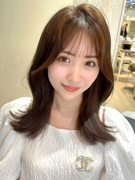 アフロート ディル(AFLOAT D'L) 表参道アフロート張替 セミミディアムスタイル 前髪あり