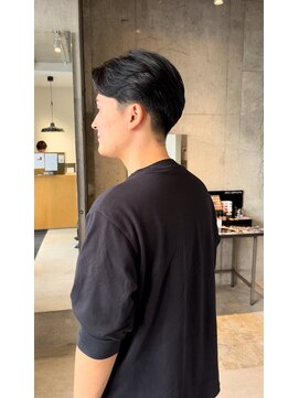 ミリ(milli Produce by ITAKURA) 横顔に差をつけろ!毛流れメンズショート