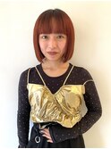 赤髪切りっぱなしボブ
