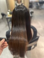 シーク(Seek)&nbsp;カットクオライン縮毛矯正TOKIO