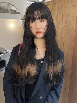 ユー セント(yew scent) デザインカラー／ブリーチ／ケアブリーチカラー／前髪カット