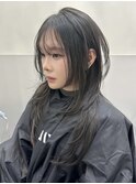 艶感ブルーブラック×ハッシュカット