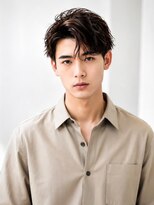 ルービック なかもず(Rubik's)&nbsp;韓国風センターパートマッシュ｜好印象メンズヘア