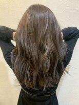 フラット 千葉(Flat.)&nbsp;大人風カーキベージュカラー