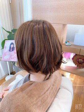 リクラ(rikura) 透け感やわらかアッシュベージュ