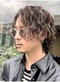 2.30代に人気◎大人のルードヘア波巻きツイストスパイラルパーマ