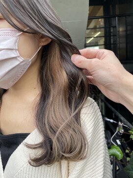 アクト(ACT) インナーカラー×ミルクティーベージュ/グレージュカラー