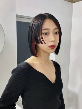 シセイ 青山(SHISEI) ぱつっとボブ/インナーカラー/縮毛矯正/ボブウルフ［南青山］