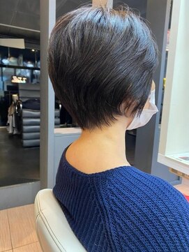 アフロディーテギンザ 神保町(APHRODITE GINZA) カール/セミディ/シアーカラー/姫カット［御茶ノ水/神保町］