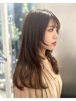 シェリ ヘアデザイン(CHERIE hair design)&nbsp;顔周りを切り込んだレイヤーカット