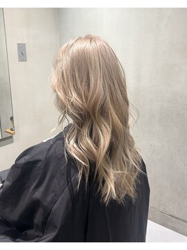 ローレン(LOREN) イメチェン/ハッシュカット/フルバング/似合わせカット/ボブ