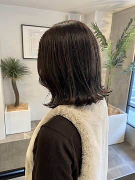 プルス(Plus) チョコレートブラウン