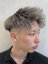 ルースト 西院店(ROOST)&nbsp;ツイストホワイトジェットモヒカン