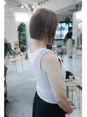 ブリーチグレージュ切りっぱなしミニボブ