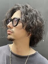 《*どんな服装にも合わせやすいトレンドヘアを*》オシャレを楽しみたい方にも人気なLitのパーマスタイル