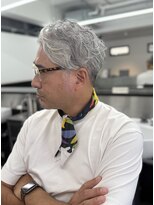 ミキ 中崎(MIKI)&nbsp;フェザーパーマ/刈り上げ/パンクスパイキーベリーショート