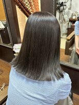 ナナナ パレナ 大津膳所店(nanana parena) イメチェン切りっぱなしボブ×縮毛矯正で扱いやすさ抜群!