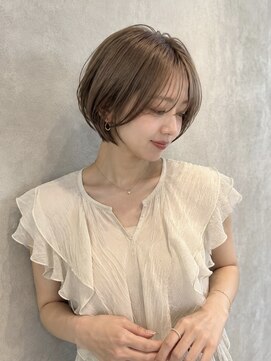 リア トーキョー(Lia TOKYO) 【工藤武士】大人前下がりショートベージュボブ