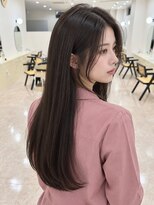 モト 船橋(moto)&nbsp;韓国アイドル艶髪ロングストレート顔周りカットオリーブ船橋