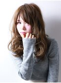 20代30代★ツヤ感ベージュカラー×大人ゆるふわロング