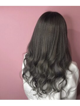 ファルベ(FARBE) #プルエクステ#グレイ