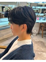 トレス(TRESS)&nbsp;センターパート　メンズカット　刈り上げなし