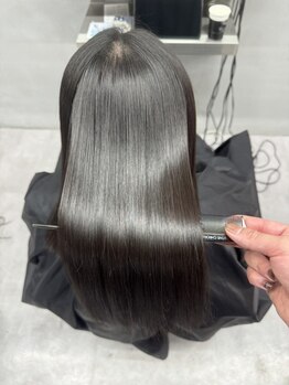 イロハ(IROHA)の写真/髪質改善サロンがどんなお悩みも解決いたします！幅広い年代の髪の悩みに合わせた提案が魅力［髪質改善TR］