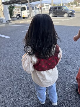 アチーブリス(achieve Liss) キッズカット伸ばしかけヘアファーストカットロングヘア