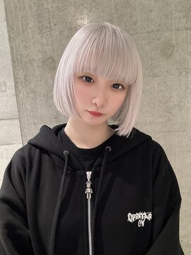 モニカ 栄店(MONIQA) ホワイト