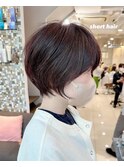 フェザーショート耳掛けひし形小顔丸みショートボブ【近藤】横浜