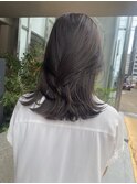 オリーブグレージュ　ミディアムレイヤー