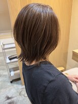 ソウスシア(SOURCE cia)&nbsp;20代30代40代ミディアムレイヤー/ハイライト