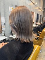 ココ 西葛西南口店(COコ) ミルクティーグレージュ