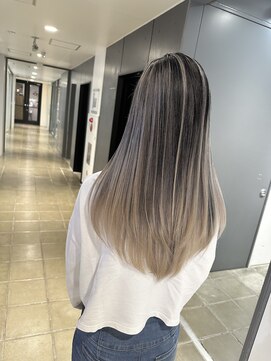 エリーゼ(elise) バレイヤージュSWAN