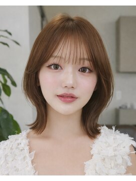 オーラ オモテサンドウ(Aura omotesando) 柔らかブラウンくびれボブ×シースルーバング