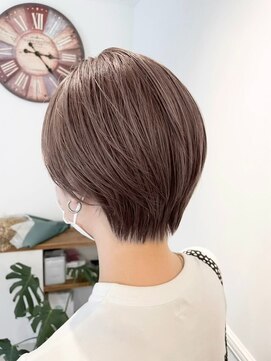 アンドティグルトウキョウ 池袋(&.TIGRE TOKYO) ショートボブ/髪質改善/スモーキーブラウン/ダークブラウン/前髪